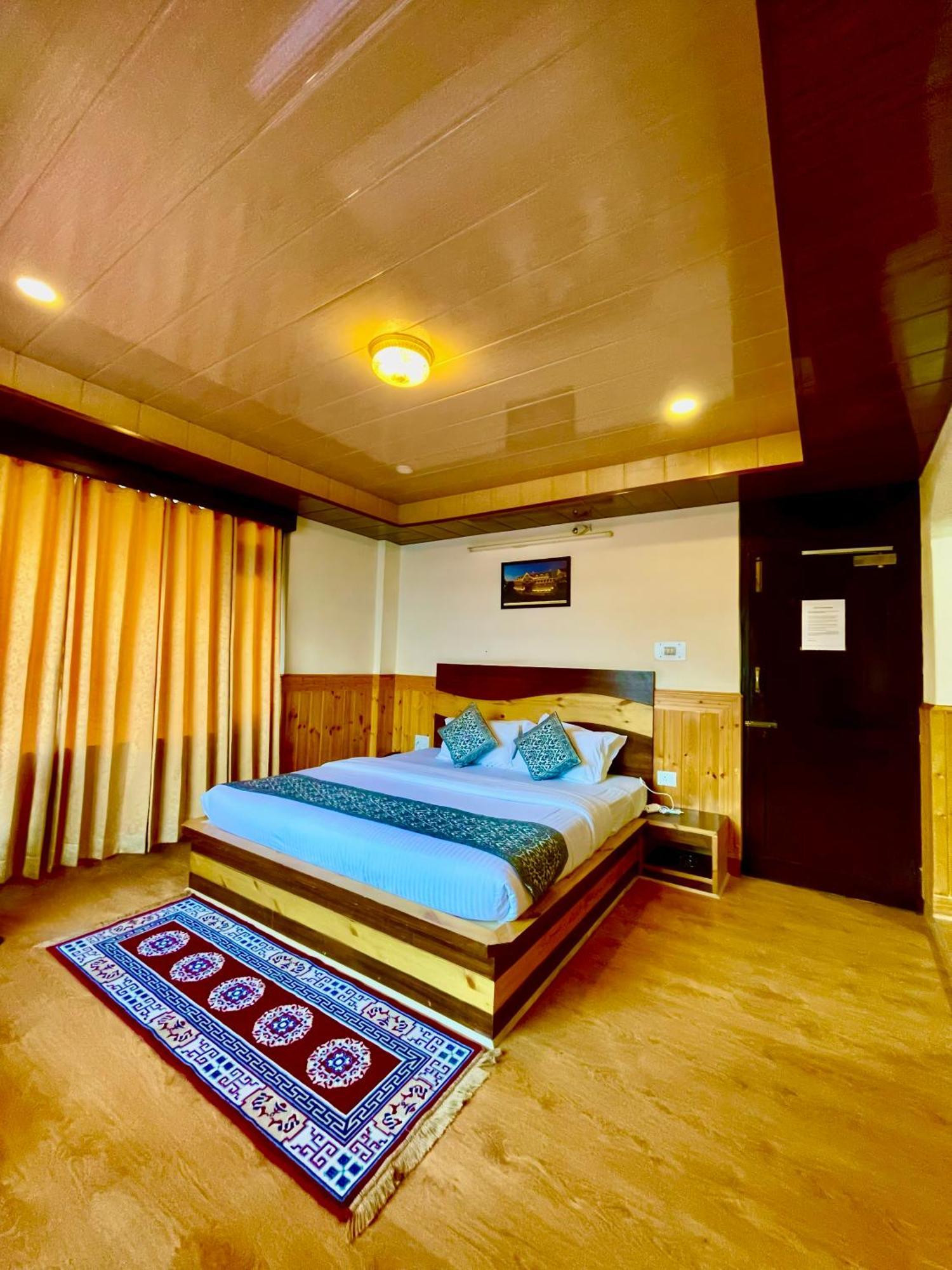 Hotel Rollingrang Калпа Екстер'єр фото