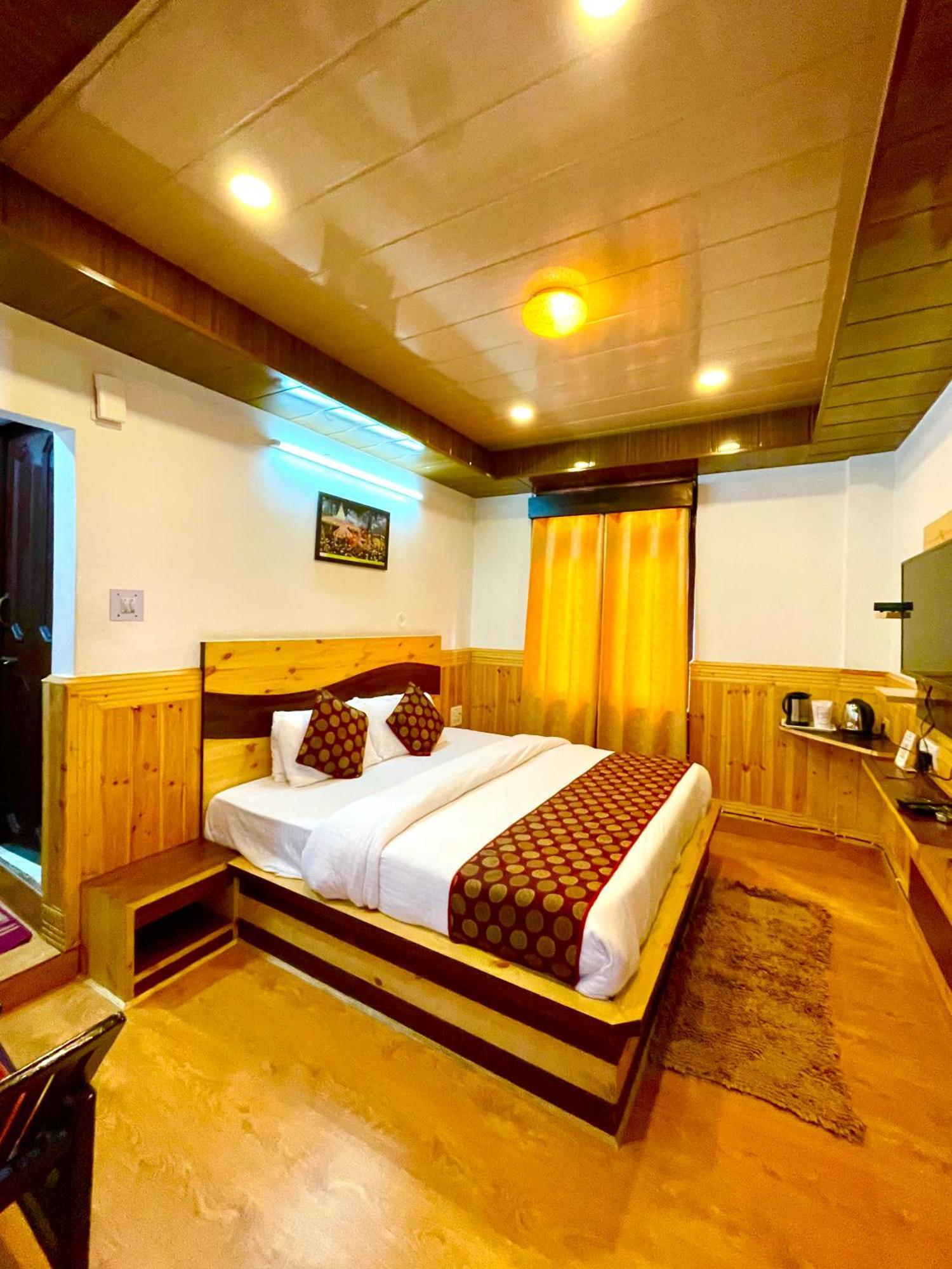 Hotel Rollingrang Калпа Екстер'єр фото
