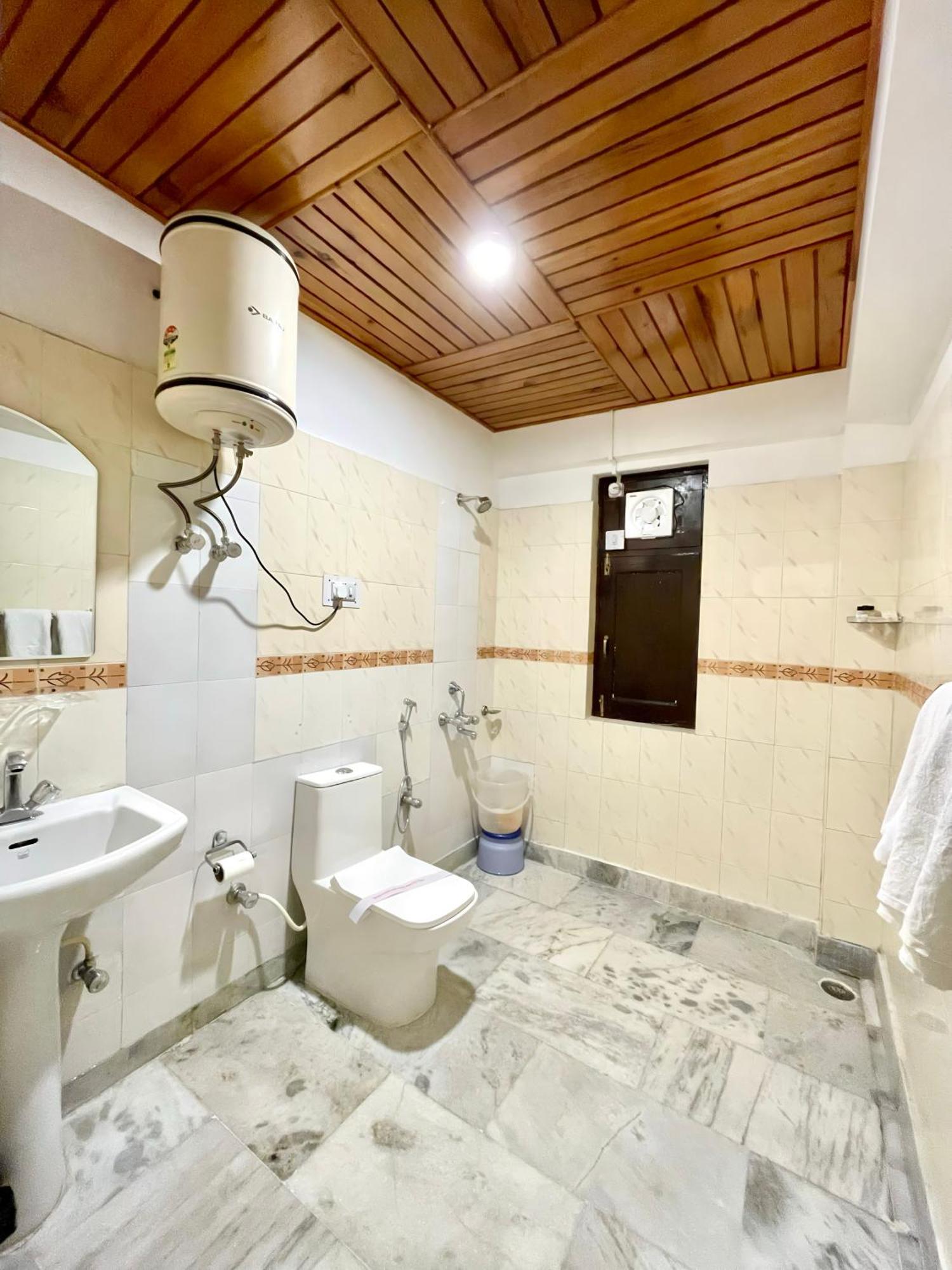 Hotel Rollingrang Калпа Екстер'єр фото