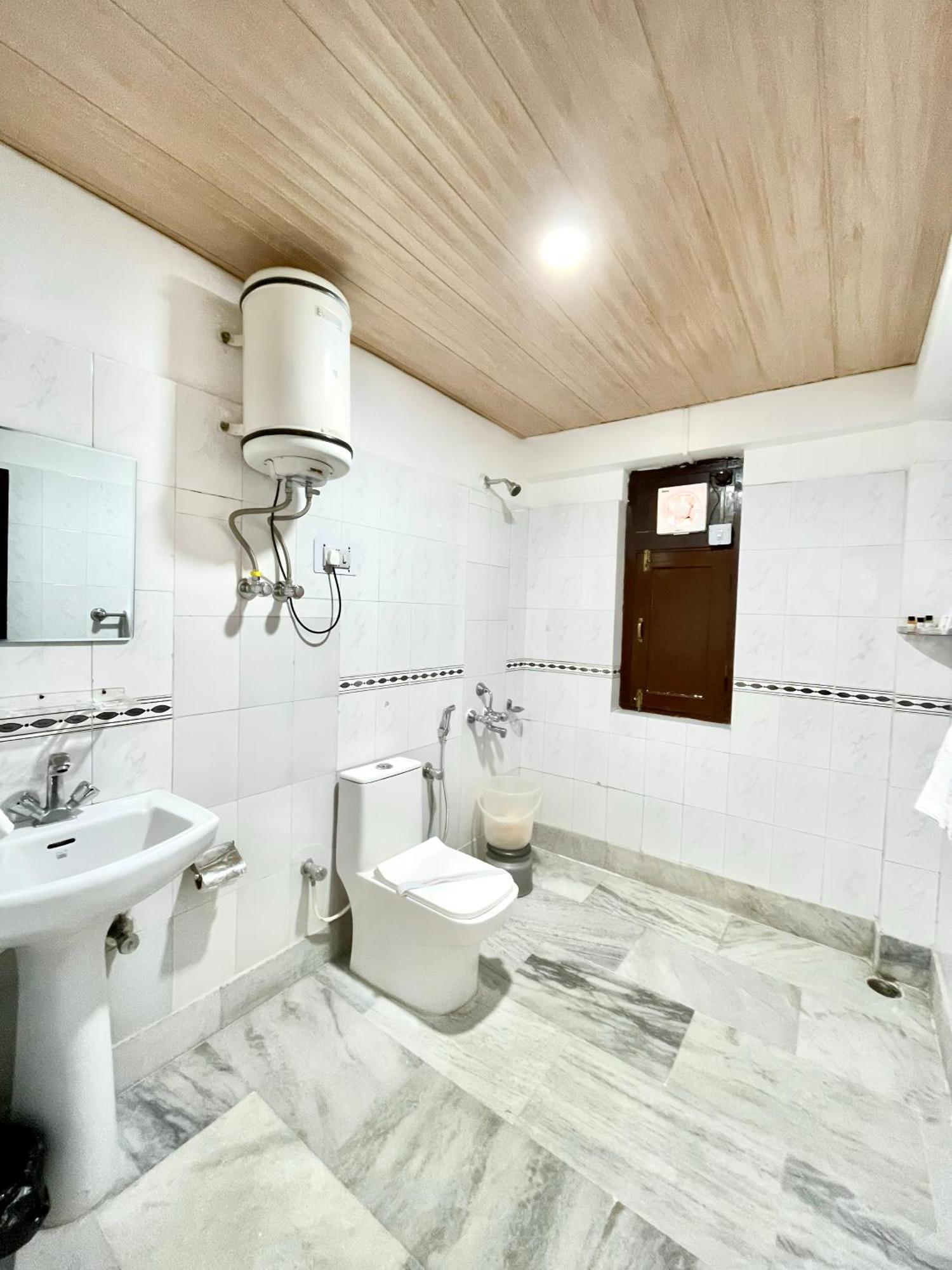Hotel Rollingrang Калпа Екстер'єр фото